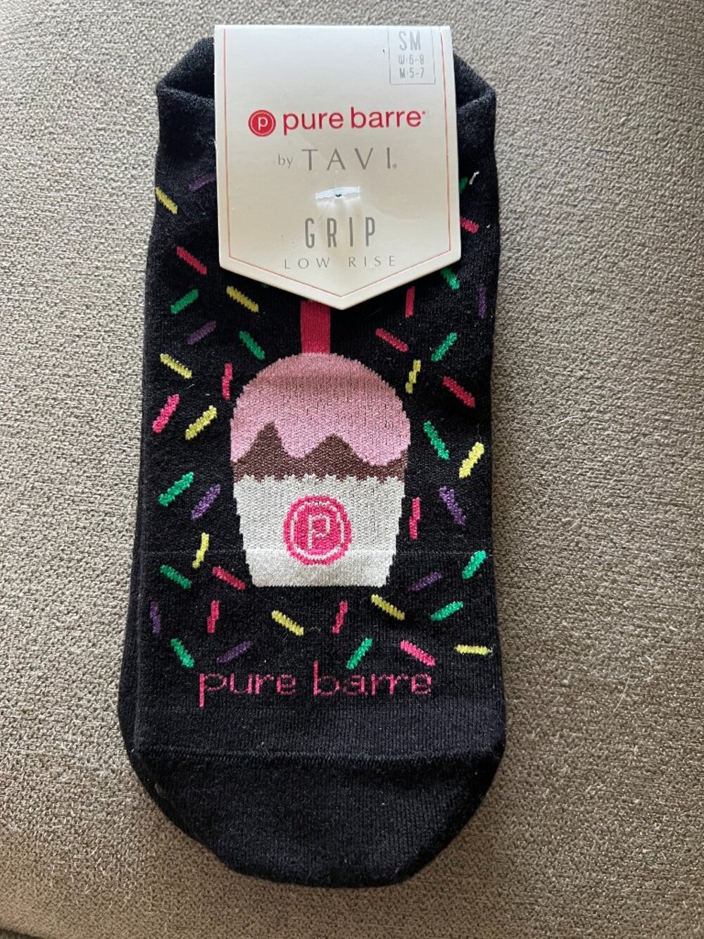NWT Pure Barre by Tavi Cupcake Low Rise Grip Socks Small
